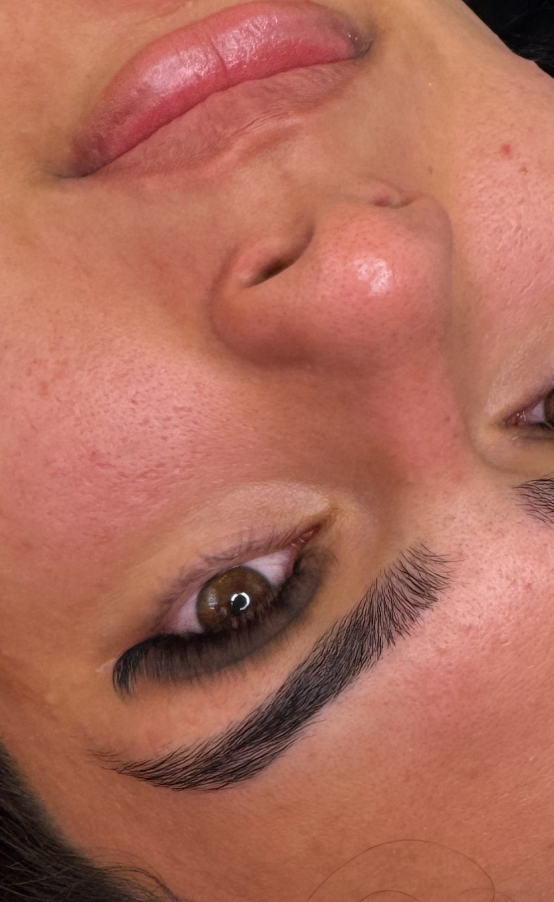 Volume blakstienų priauginimas