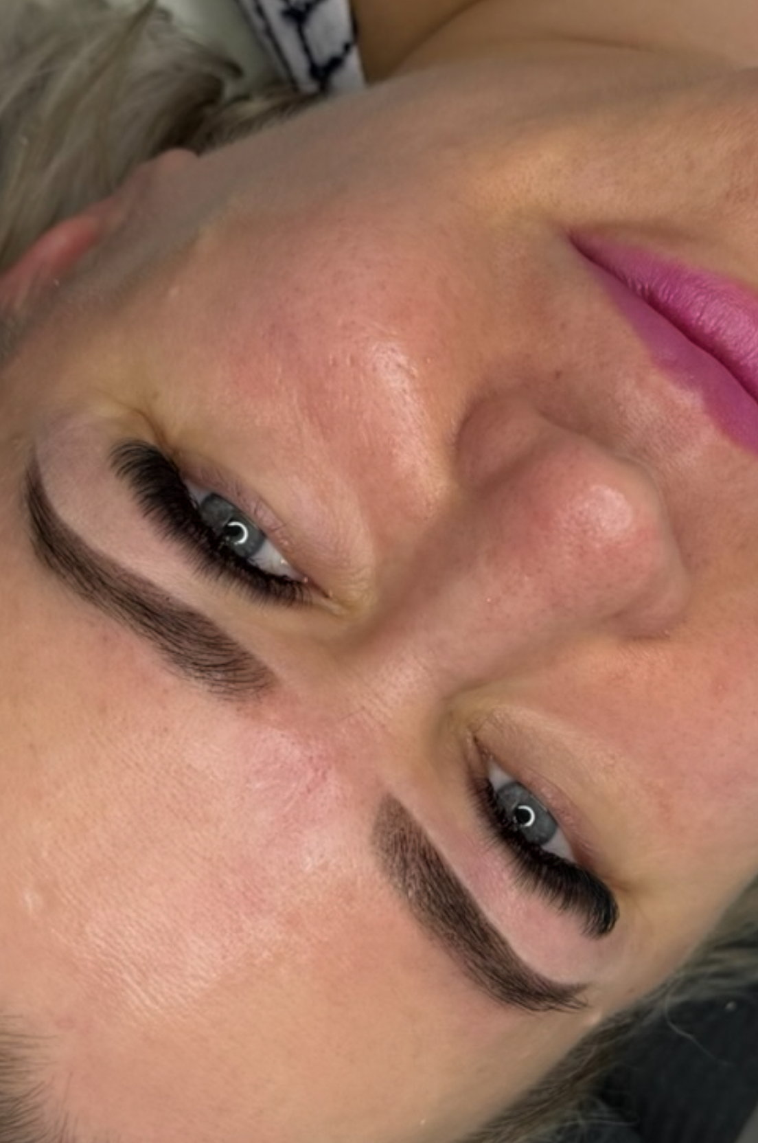 Volume blakstienų priauginimas